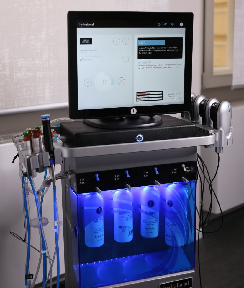 Treatment device at the AFACIAL studio for body treatments in Vienna